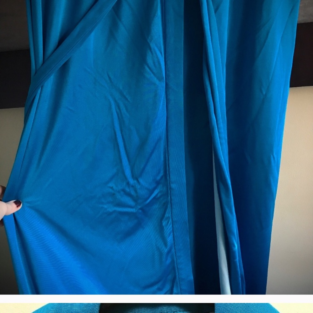 SOLD ON AKZNYC - Picture 5 of 7